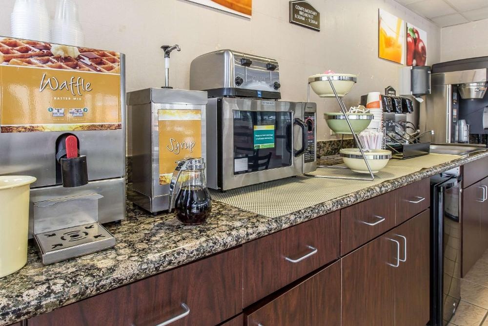 Quality Inn Montgomery Image 12