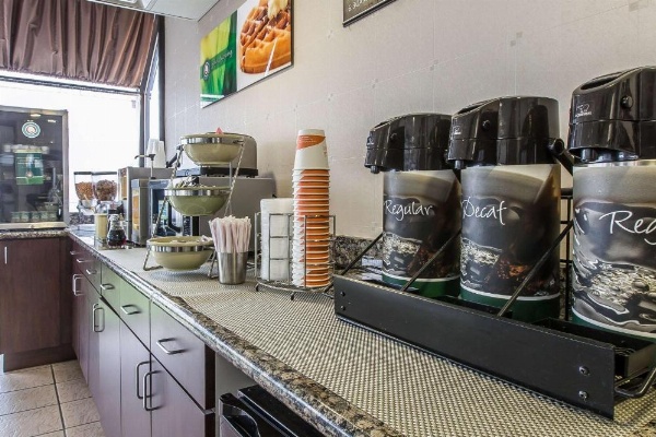 Quality Inn Montgomery image 10